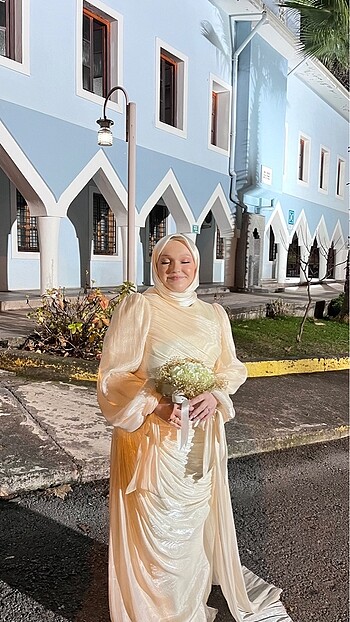 tesettür nikah elbisesi