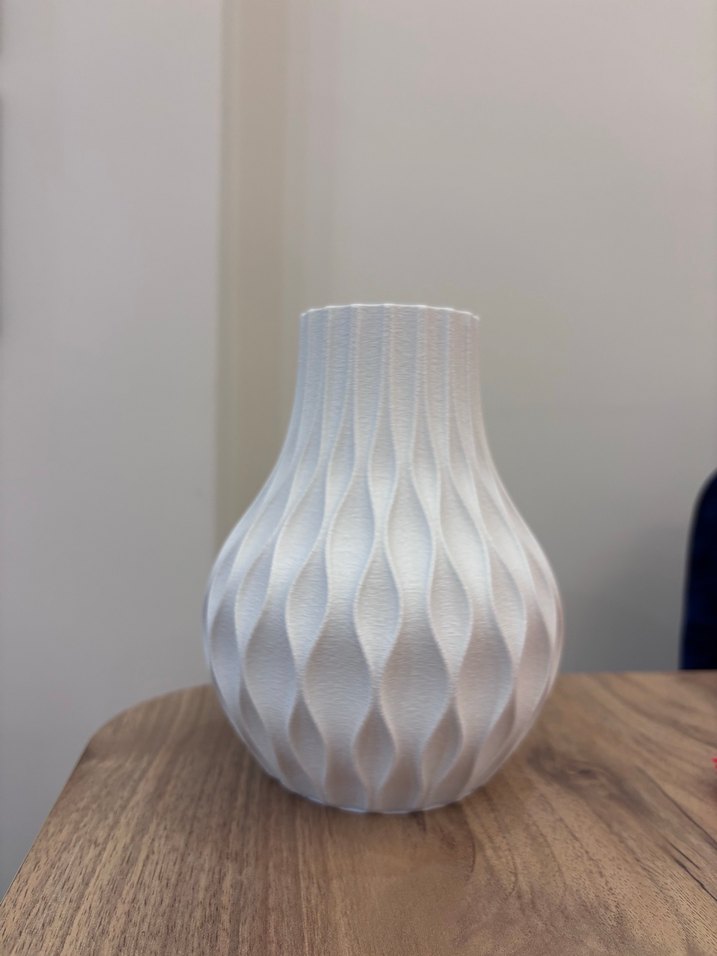 Beyaz Dokulu Vazo - Görsel 3