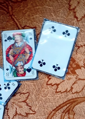 Sihirbazlık iskambil kartları 3lü paket halinde dir - Görsel 4