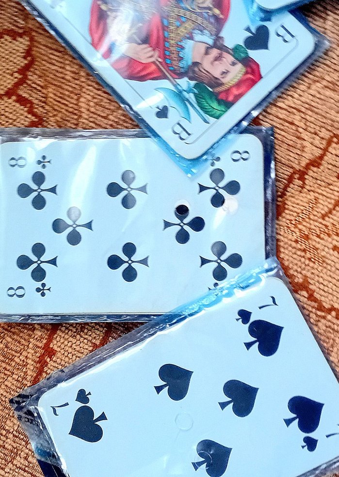 Sihirbazlık iskambil kartları 3lü paket halinde dir - Görsel 2