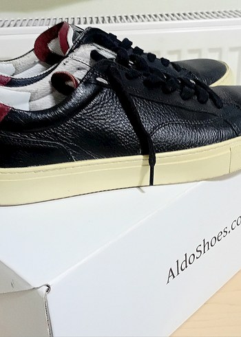 Siyah Bağcıklı Kadın Spor Ayakkabı - Görsel 4