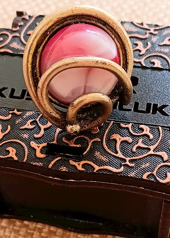 Beden pembe Renk KADIN DEĞERLİ TAŞLI ESKİTME EL YAPIMI GÜMÜŞ YÜZÜK .