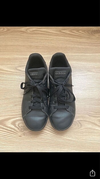 36 Beden Adidas 36 numara siyah ayakkabı