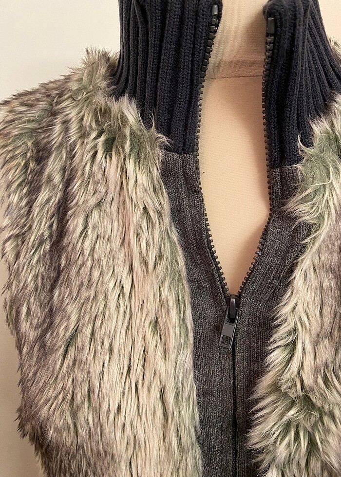 Tbox peluş yelek - Görsel 3