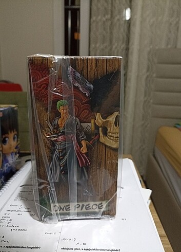 Beden Renk One Piece Zoro figür