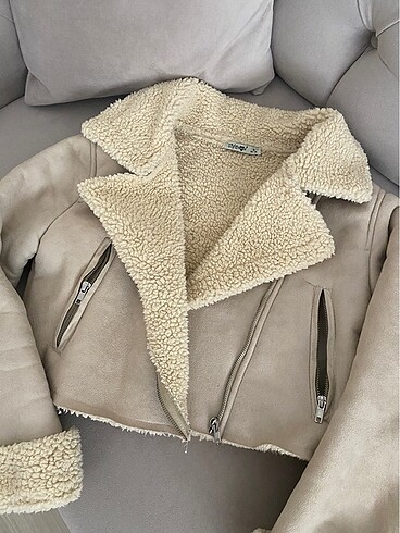 s Beden Crop Ceket