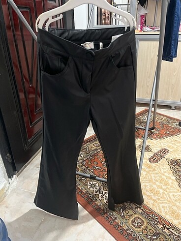 Kız çocuk deri İspanyol pantolon