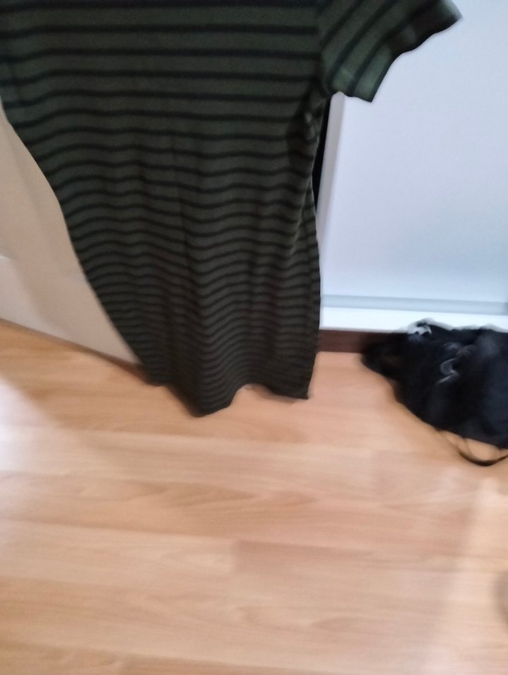 Siyah Kısa Kollu Hamile Tişörtü - Görsel 3