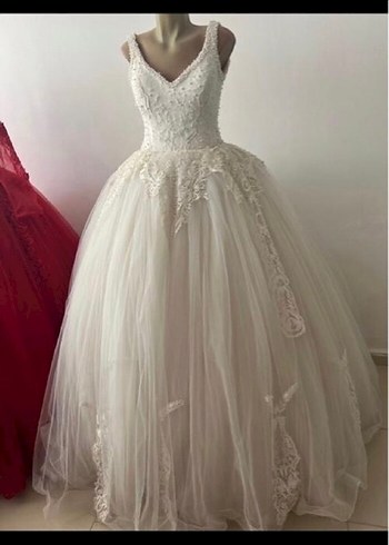 V Yaka Klasik Vintage Gelinlik