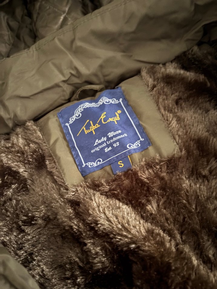 Koyu yeşil Kürklü Uzun Kadın Kış Montu - Görsel 2