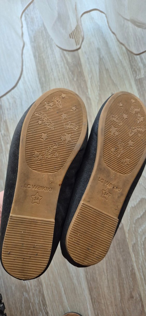 Kız Çocuk Siyah Tokalı Simli Babet Ayakkabı - Görsel 3