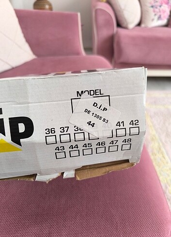 44 Beden siyah Renk İş ayakkabısı