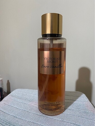 Victoria's Secret Bare Vanilla Vücut Spreyi