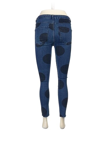 26 Beden Zara Skinny %70 İndirimli.