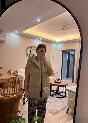 Diğer Bej Kapitone Düğmeli Kadın Yelek