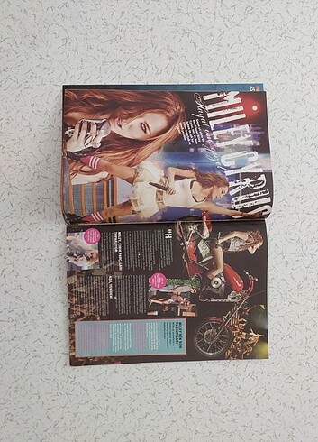 Beden Blue Jean Pop Up Miley Cyrus Dergi