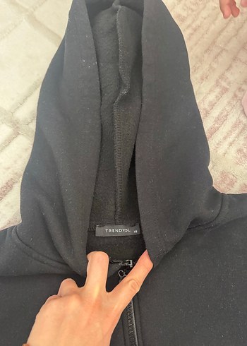 Trendyol & Milla Fermuarlı Siyah Kapüşonlu Kadın Sweatshirt