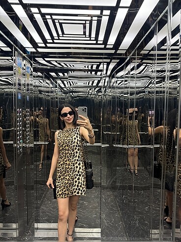 xs Beden çeşitli Renk Zara leoparlı elbise