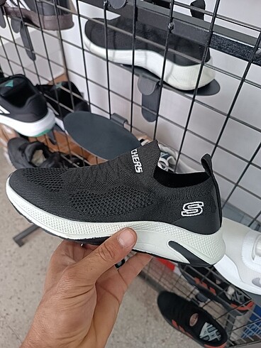 Skechers spor ayakkabısı