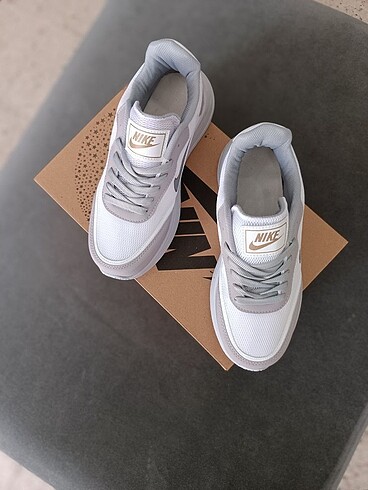 Nike bayan spor ayakkabı