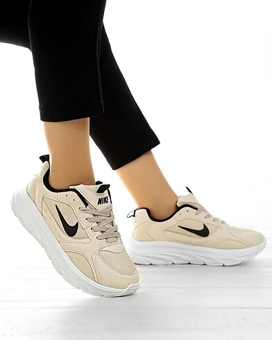 Nike bayan spor ayakkabı