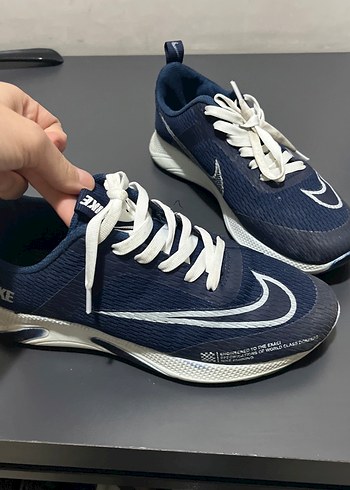 37 Beden Lacivert Bağcıklı Erkek Çocuk Spor Ayakkabı