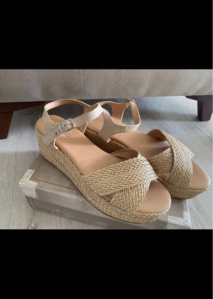 Hasır sandalet - Görsel 2