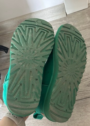 39 Beden yeşil Renk Ugg Ultra Mini Yeşil