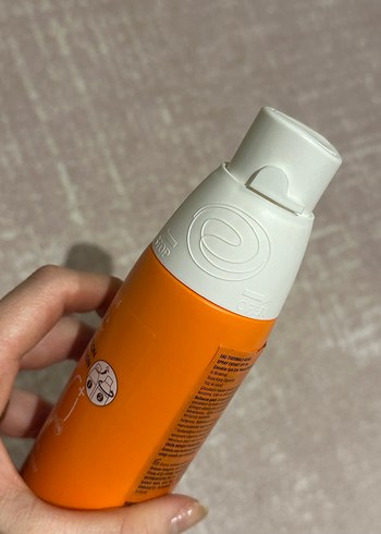 Avene Çocuklar İçin SPF 50 Güneş Spreyi 200 ml - Görsel 3