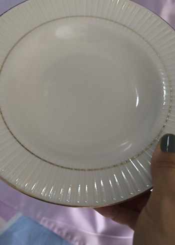 Beyaz Altın Şeritli Yemek Tabağı - Görsel 4