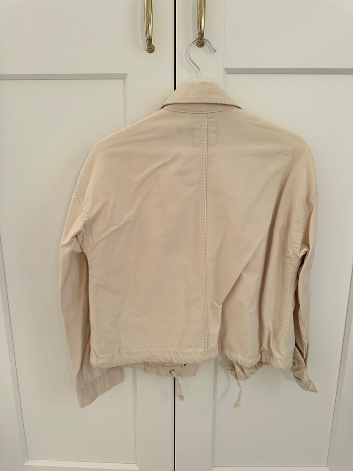 Bej Düğmeli Rahat Kadın Ceket - Görsel 4