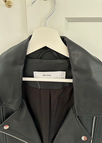 Bershka deri ceket - Görsel 3