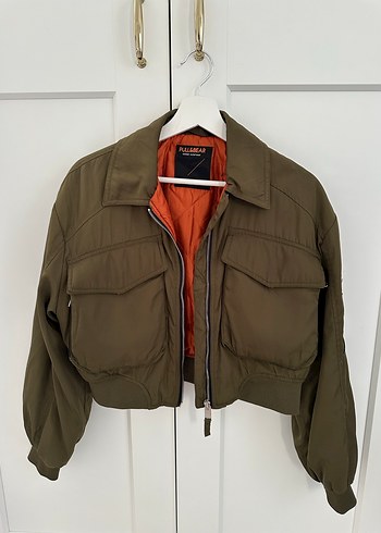 Dik Yaka Kemerli Bej Sokak Stili Kadın Ceket - Görsel 3