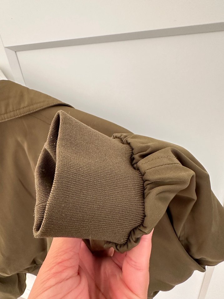 Dik Yaka Kemerli Bej Sokak Stili Kadın Ceket - Görsel 5