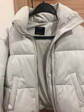 Bershka mont