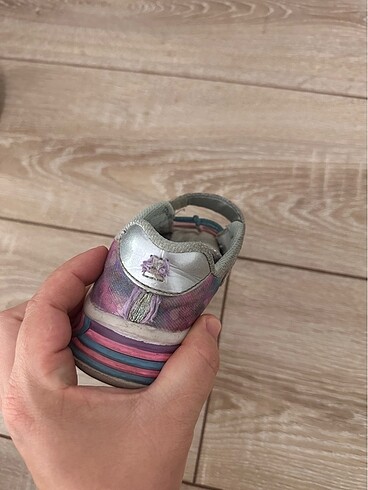 26 Beden pembe Renk Işıkları çalışır skechers cocuk ayakkabı