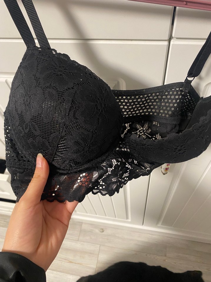 h&m siyah dantelli sütyen - Görsel 2