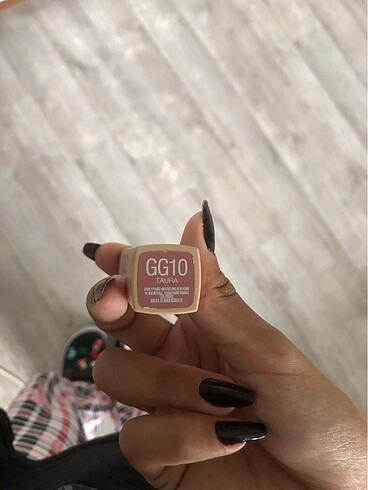 Maybelline Maybeline X Gigi Ruj