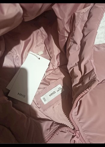 MNG Pembe Kapüşonlu Çocuk mont