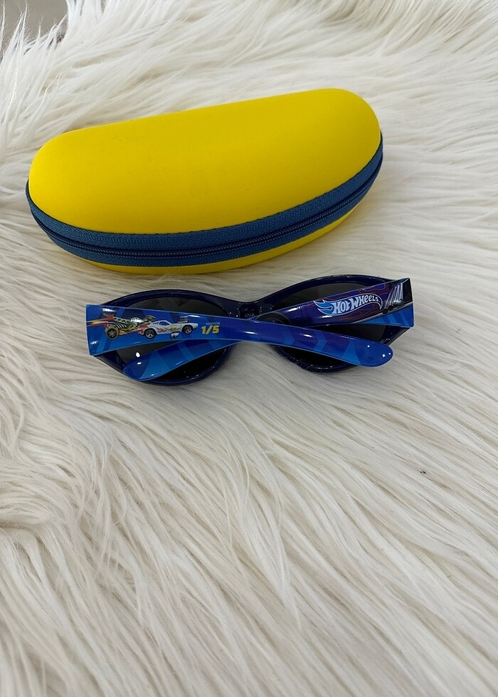 Orjinal güneş gözlüğü - Görsel 2