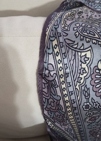 Kadın lavanta Gri İpekhan Dökümlü Şal - Görsel 3