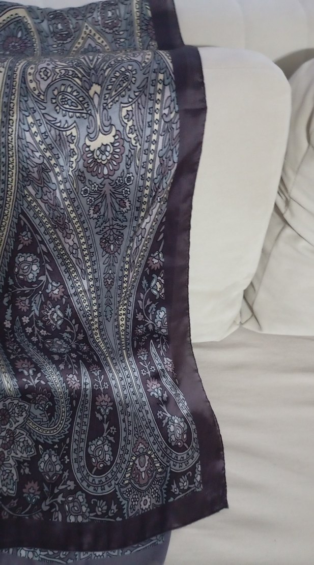 Kadın lavanta Gri İpekhan Dökümlü Şal - Görsel 4