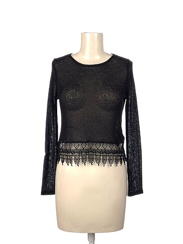 H&M Bluz %70 İndirimli.