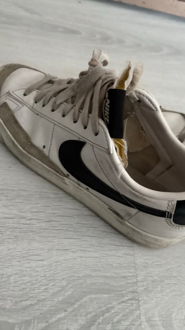 Kadın nıke blazer Beyaz Spor Ayakkabı Bağcıklı - Görsel 3