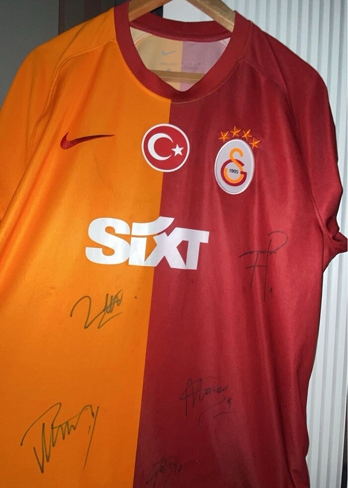 galatasaray ımzalı forma - Görsel 2