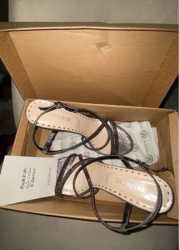 Divarese topuklu ayakkabı - Görsel 2