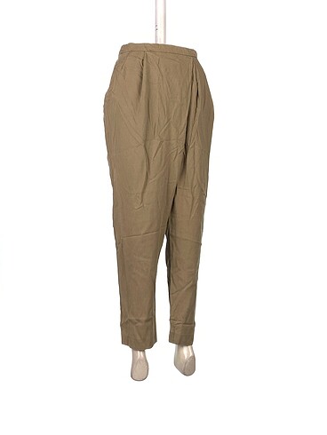 Zara Zara Kumaş Pantolon %70 İndirimli.
