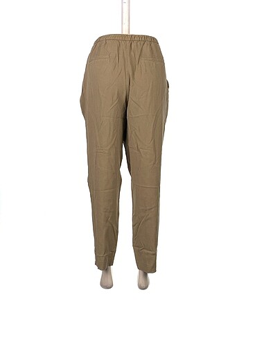 l Beden Zara Kumaş Pantolon %70 İndirimli.
