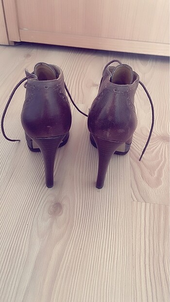 Nine West Yeni gibi
