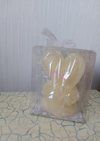 Kalp Şeklinde Krem Renkli Mum - Görsel 5